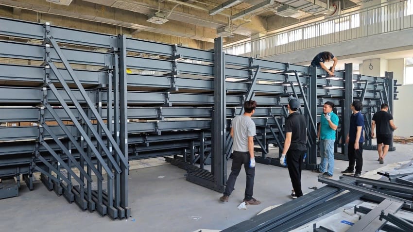 Lắp đặt hệ thống ghế tại công trình