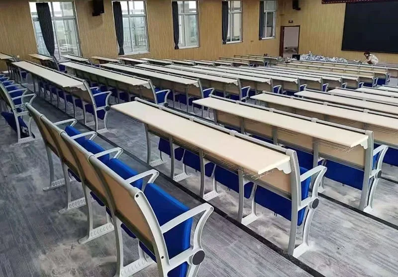 Ghế dùng cho phòng giật cấp hướng nhìn từ phía sau