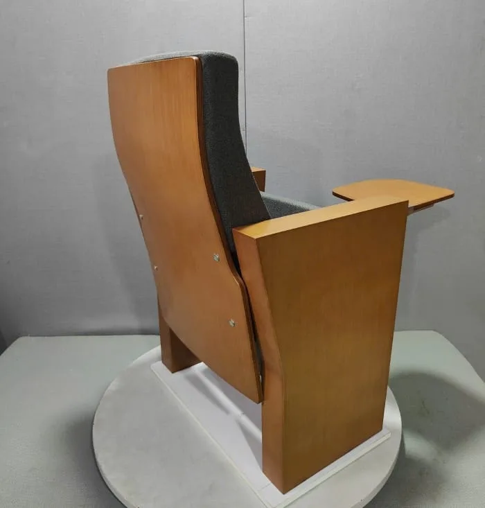 Ghế nhà thờ ốp gỗ
