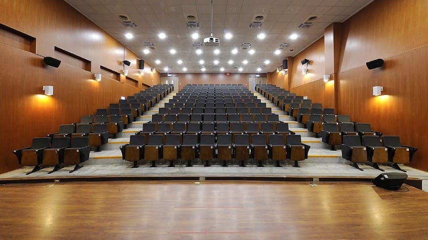 Ghế hội trường VIP MD-240 được lắp đặt hoàn thiện tại một khán phòng